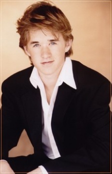 Haley Joel Osment